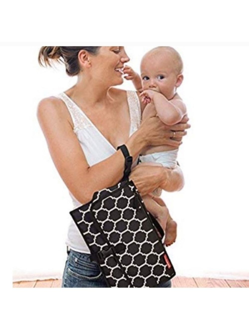 SKIP HOP Portable Baby Changing Pad